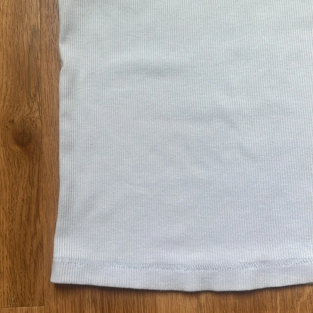 Universal Thread Women's Light Blue Ribbed Racerback‎ Tank - Picture 6 of 9